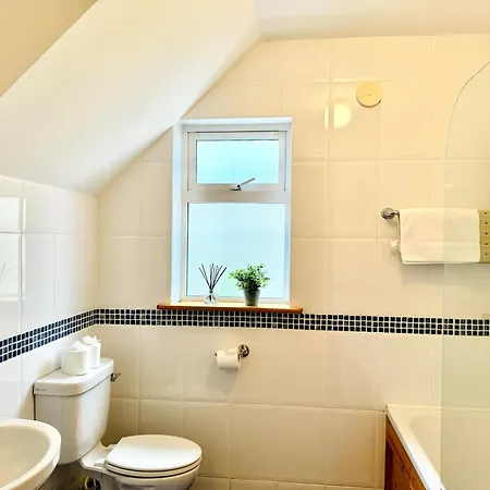 No 10 Ard Na Mara Dingle