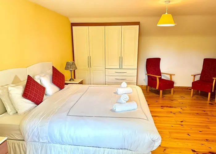 No 10 Ard Na Mara Tatil Evi *